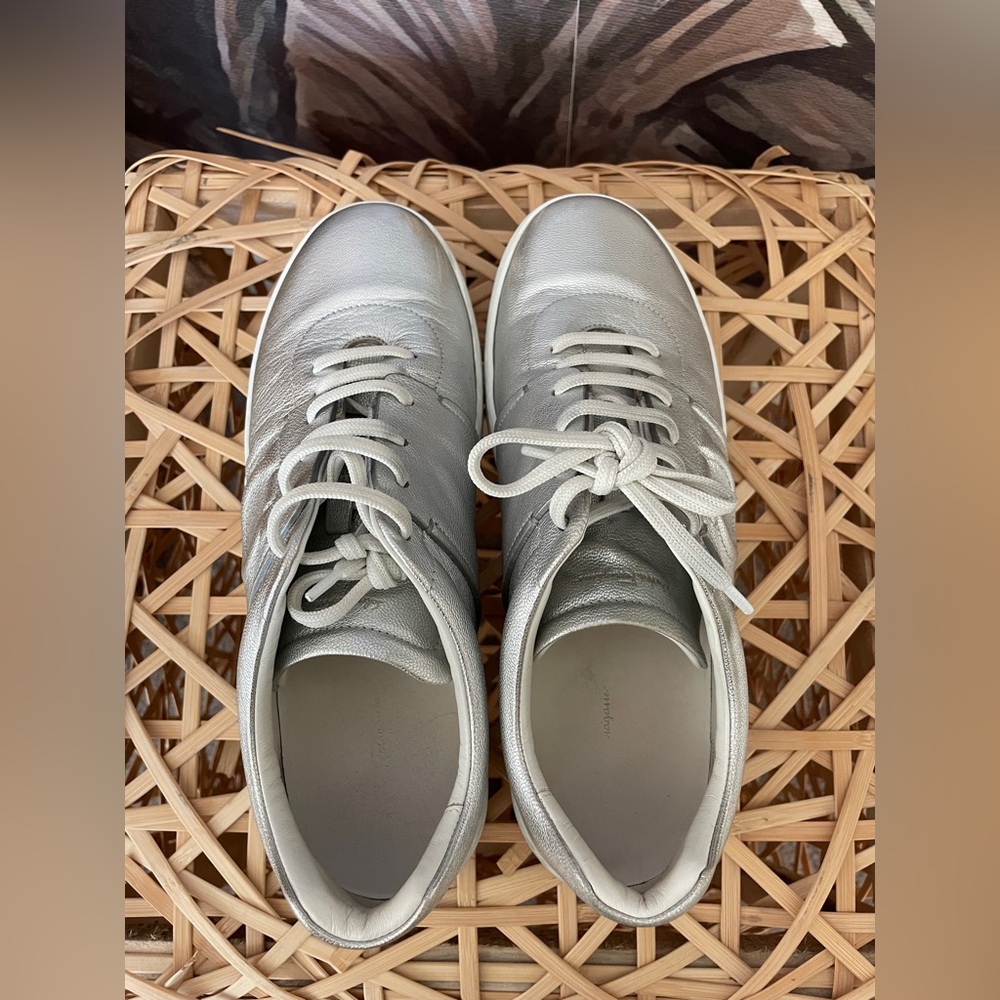 SALVATORE FERRAGAMO Quilted Logo Metallic silver Leather Runners size 10 - Picture 12 of 12